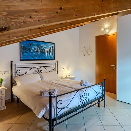 Appartement Cristina By Interhome Gravedona